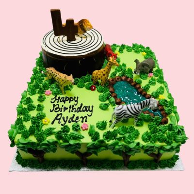 Jungle Theme Cake